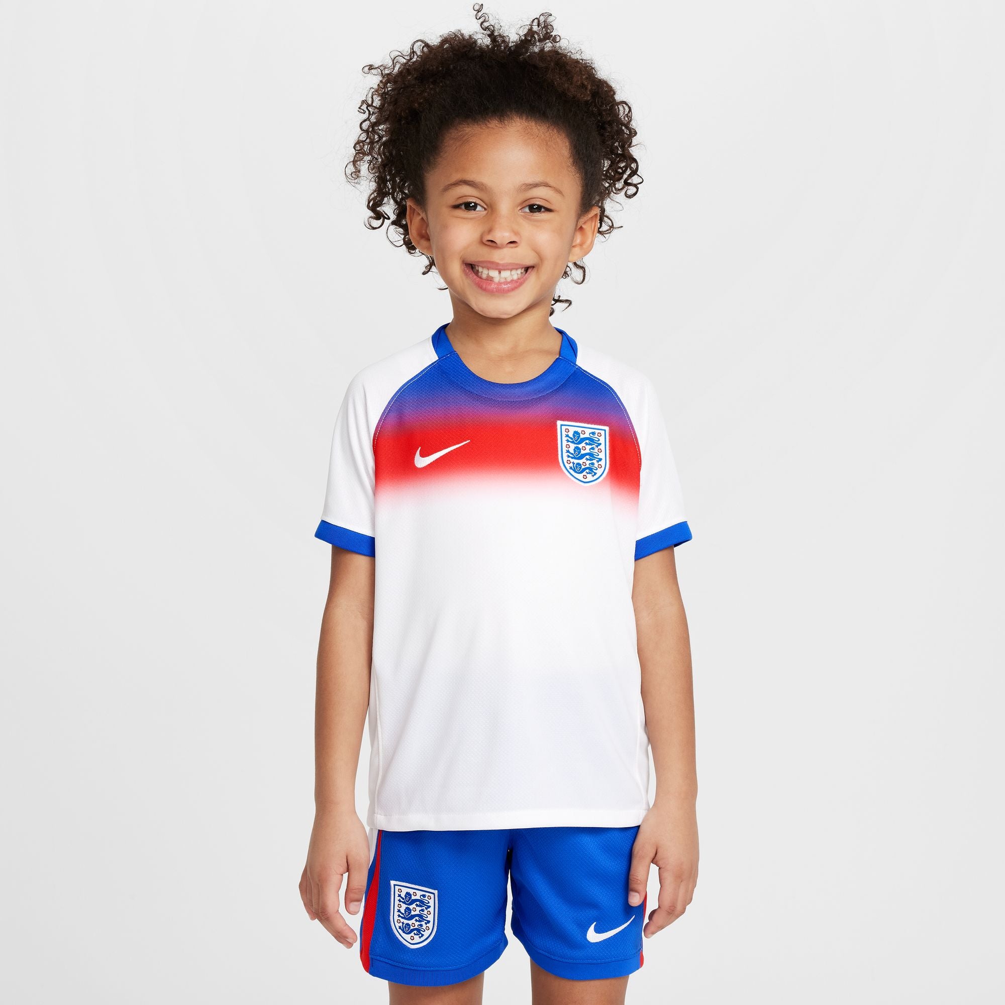 England 2025/26 Stadium Home Little Kids' Nike Soccer Replica 3-Piece Kit